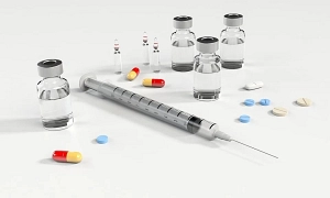Medikamente, Spritze, Tabletten&nbsp;&copy;&nbsp;Pixabay