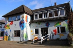 MGH Grafitti Ansicht Haus.JPG